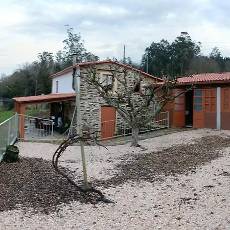 Granja Del Peregrino Farm stay O Pino
